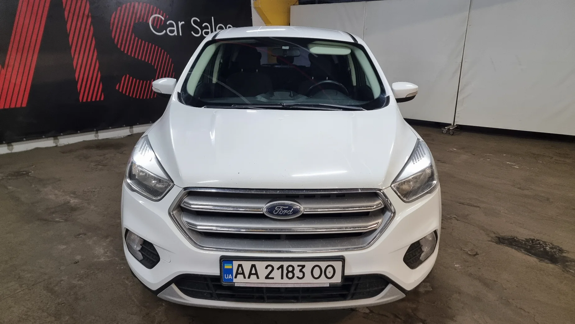 Ford Kuga photo